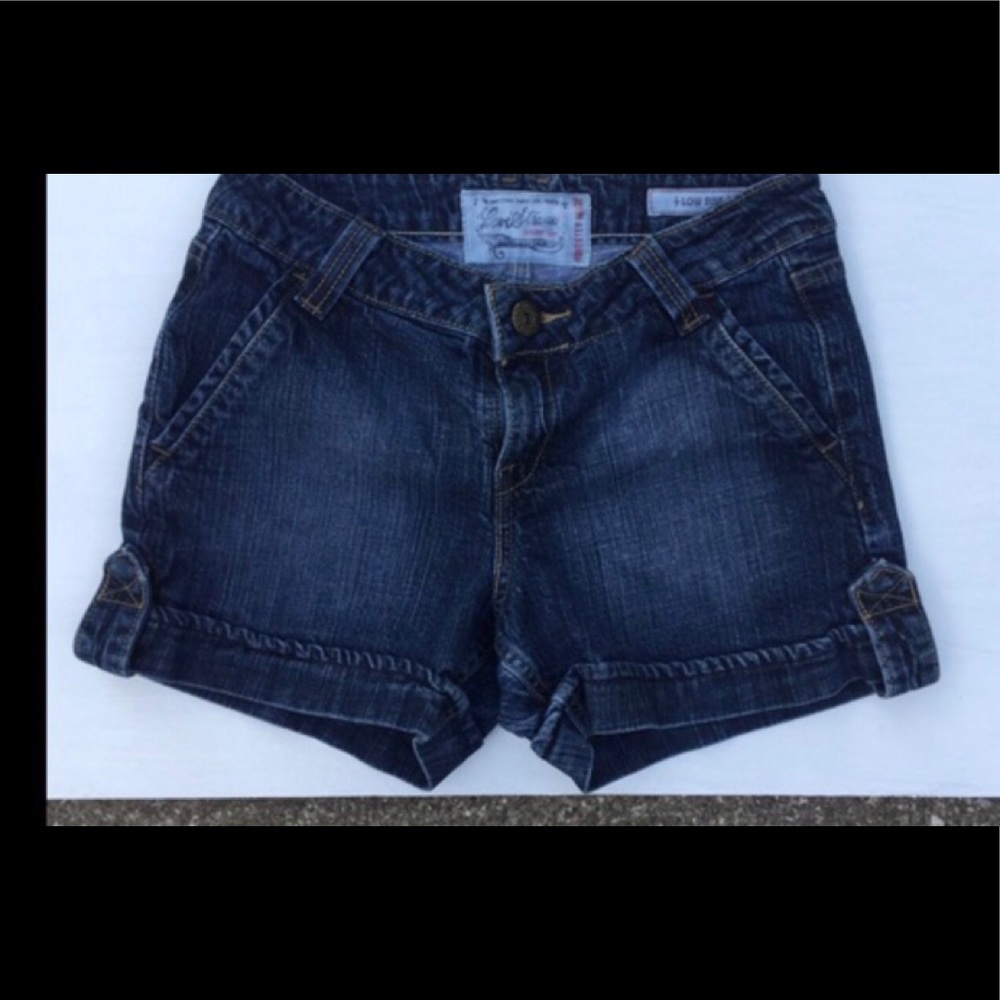 Levi Low Rise Denim Shorts